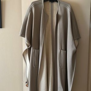 Judith&Charles Throw